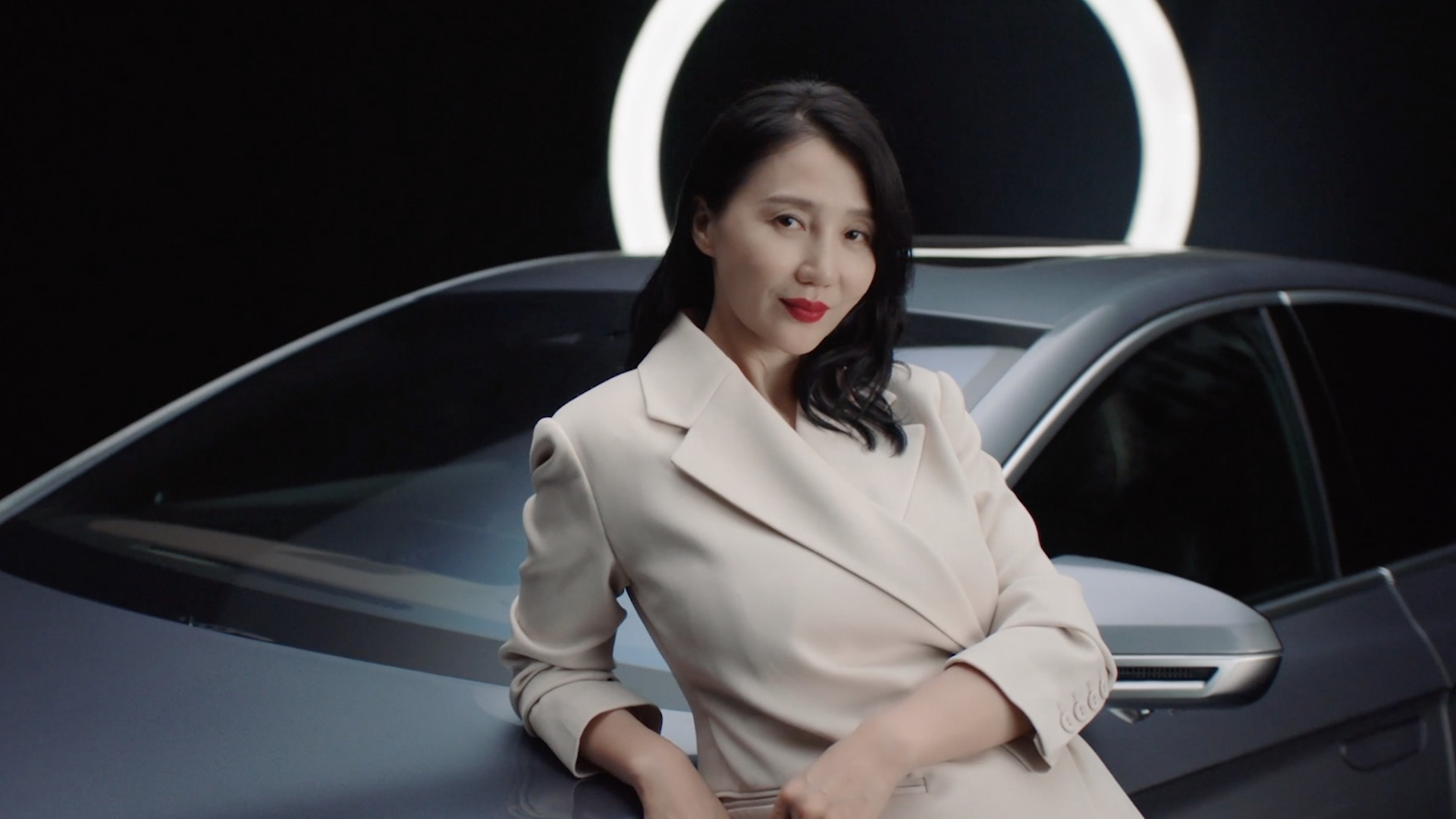 阿朵 | Z6·尊龙凯时木兰荟首位女性挚友，新民族音乐人